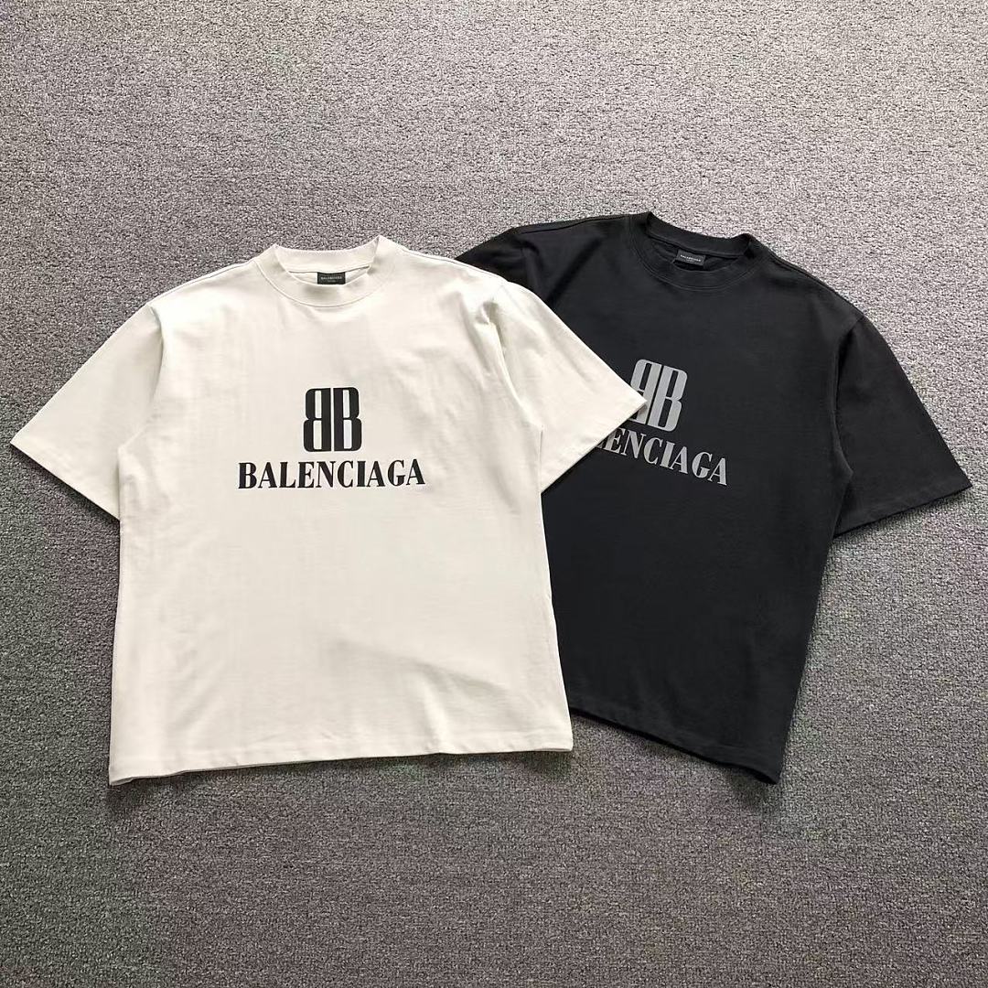Balenciaga 125 B⭐L⭐⭐⭐IA⭐A T-SHIRT 42042011163 (Im 170Cm 60Kg I Wear Size XS In The Phot)