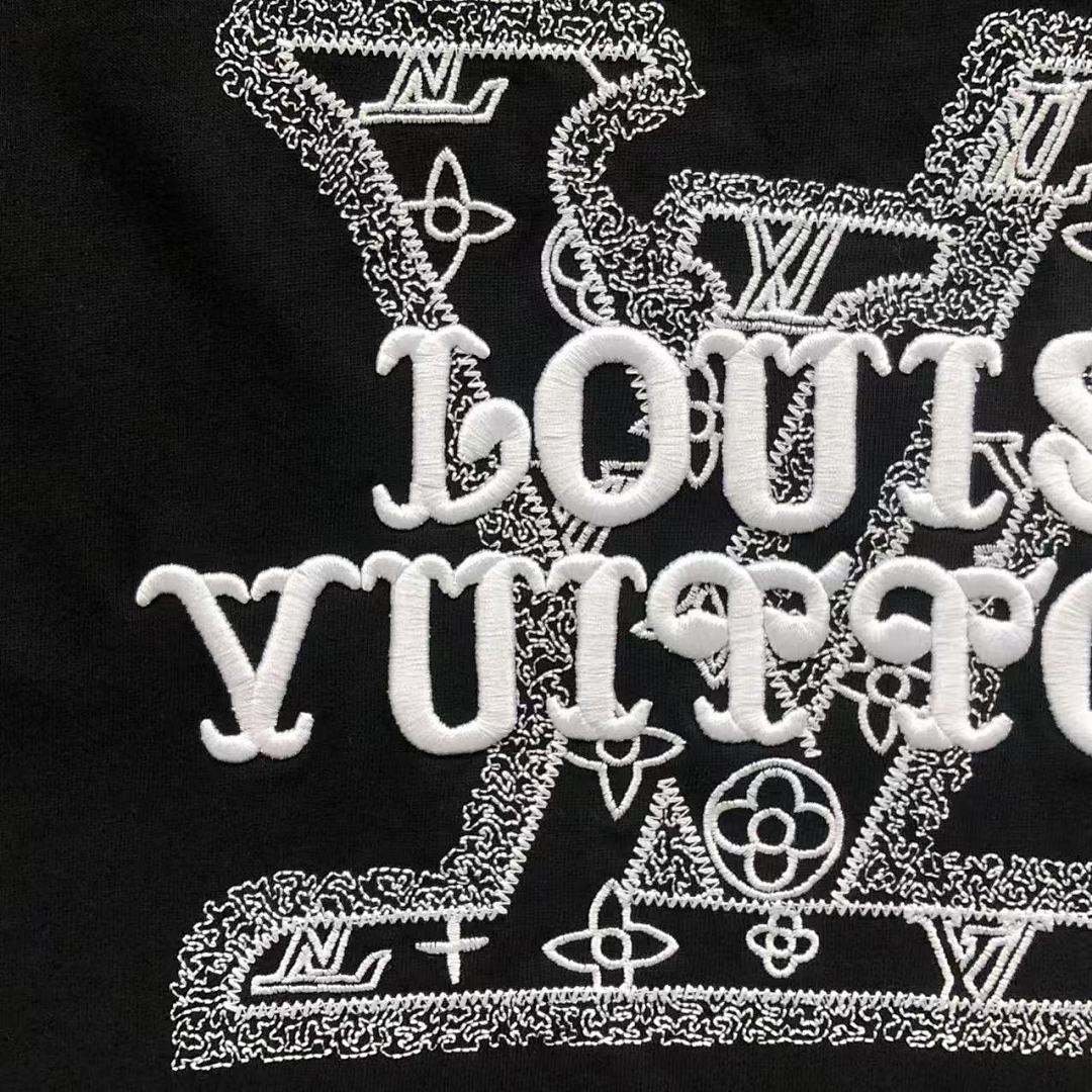 Louis Vuitton 118 L⭐ T-SHIRT 41062613126 (Im 170Cm 60Kg I Wear Size XS In The Phot) - Image 14