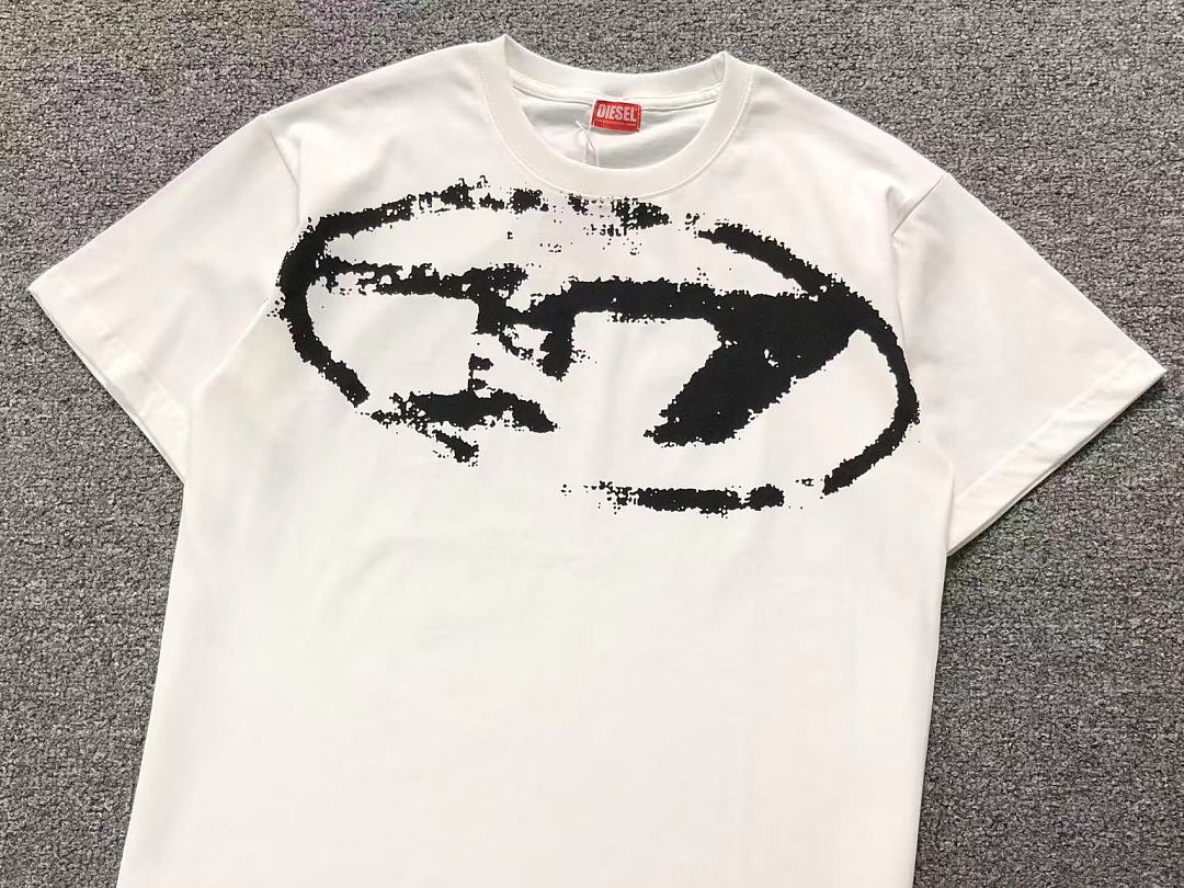 Diesel 108 DIESEL T-SHIRT 3205184517 (Im 170Cm 60Kg I Wear Size S In The Phot) - Image 11