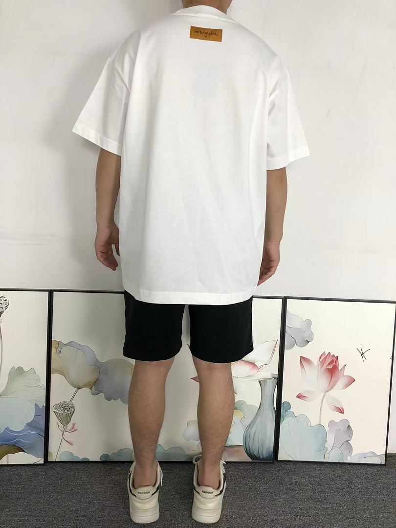 Louis Vuitton 118 L⭐ T-SHIRT 42042906133 (Im 170Cm 60Kg I Wear Size 2XL In The Phot) - Image 4