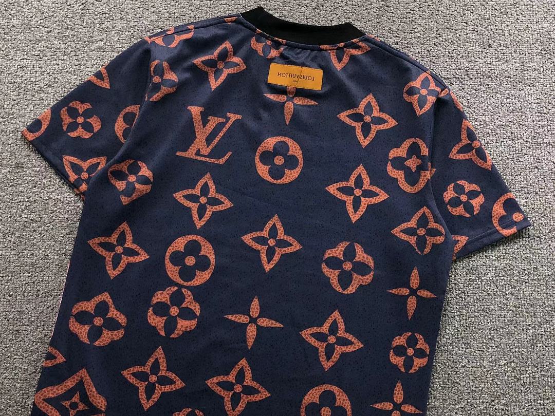 Louis Vuitton SHORTS175 L⭐ T-SHIRT SHORTS 22050509125 (Im 170Cm 60Kg I Wear Size M In The Phot) - Image 15