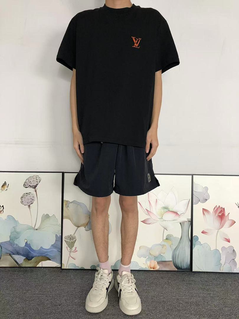 Louis Vuitton 128 L⭐ T-SHIRT 3203050921 (Im 170Cm 60Kg I Wear Size M In The Phot) - Image 3