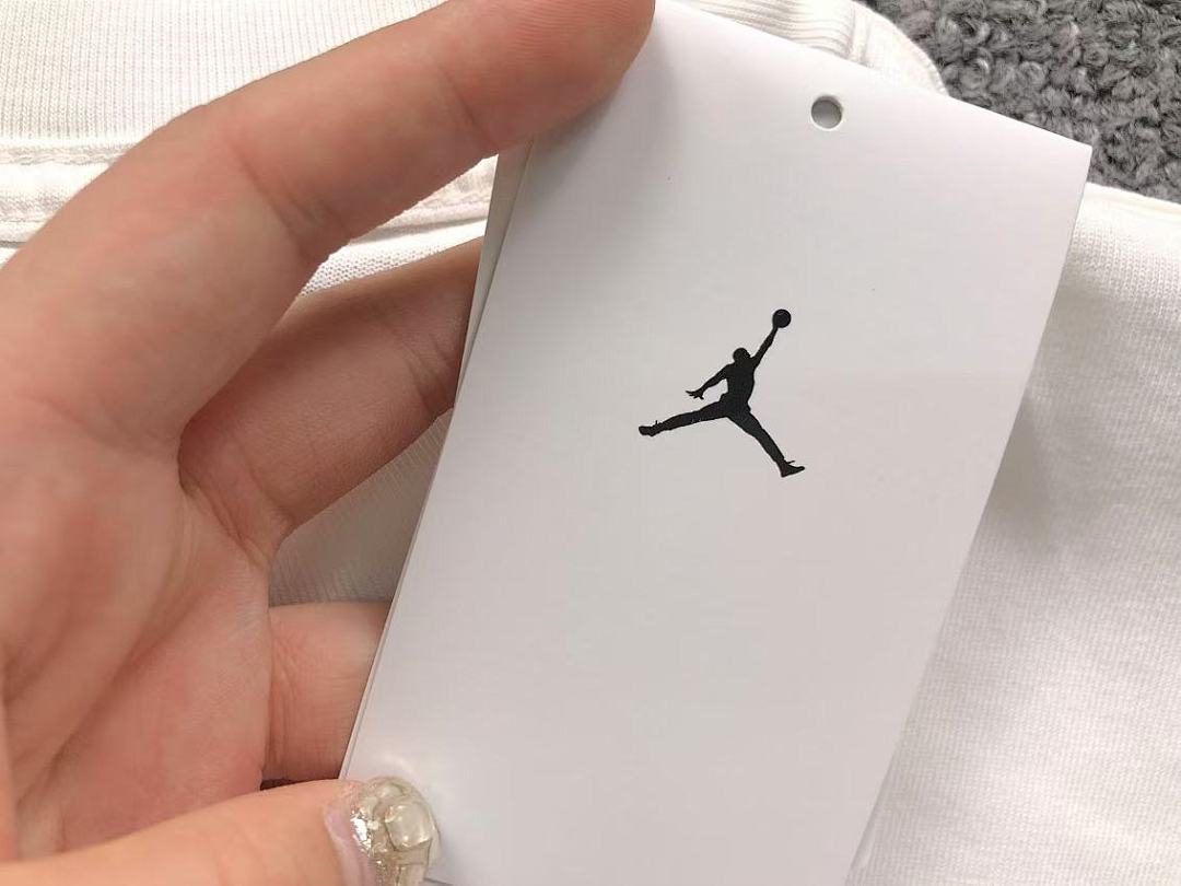 Air Jordan 118 A⭐R J⭐R⭐AN T-SHIRT 3104260319 (Im 170Cm 60Kg I Wear Size L In The Phot) - Image 19