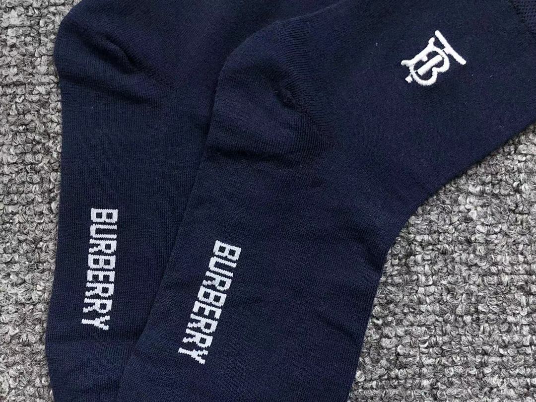 Burberry 69 B⭐R⭐E⭐RY - Image 9