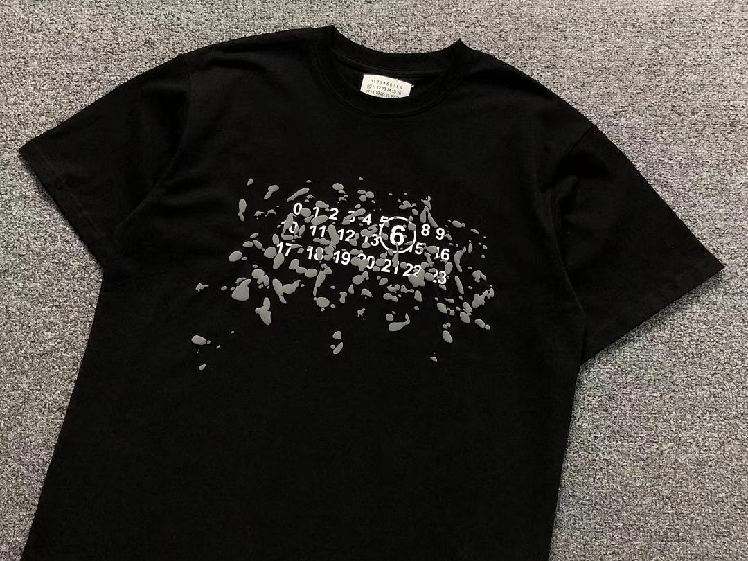 On Running 82 MAISON MARGIELA T-SHIRT 5208270486 (Im 170Cm 60Kg I Wear Size 46 In The Phot) - Image 12