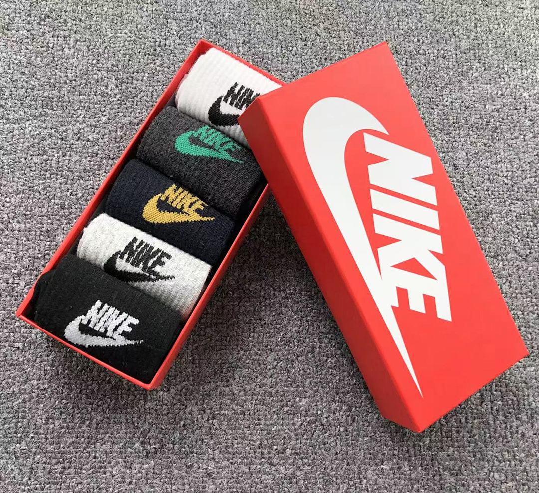 Nike 89 N⭐K⭐ - Image 2