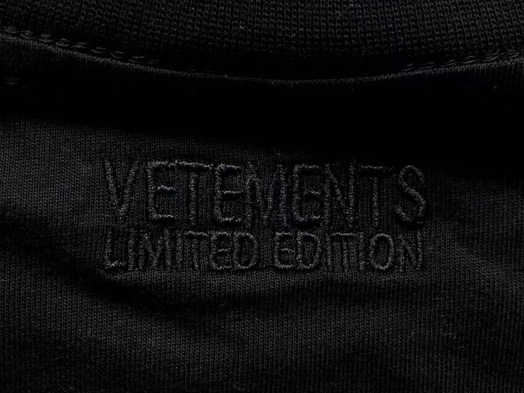 Vetements 115 VETEMENTS T-SHIRT 22031421125 (Im 170Cm 60Kg I Wear Size M In The Phot) - Image 13