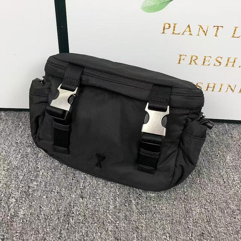 AMI 258 AMI BAG 41121875 (Long 30CM* Wide 7CM* High 20CM)