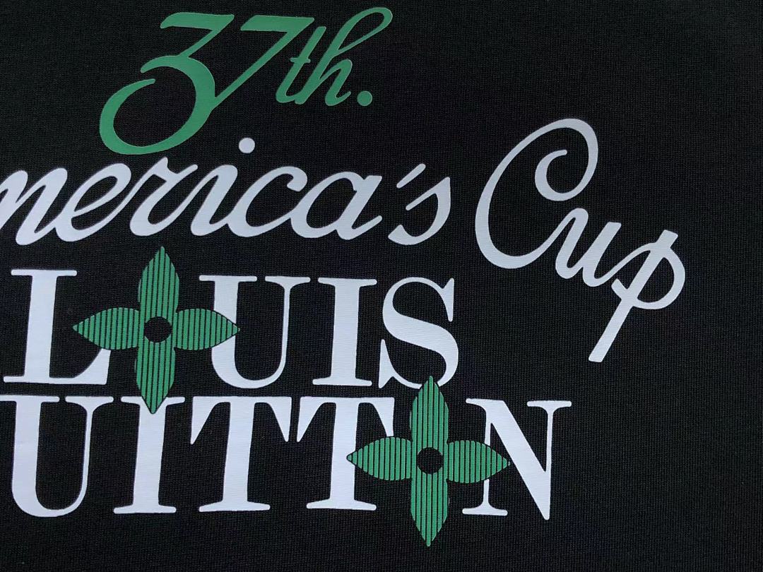 Louis Vuitton 108 L⭐ T-SHIRT 411131721 (Im 170Cm 55Kg I Wear Size M In The Phot) - Image 12