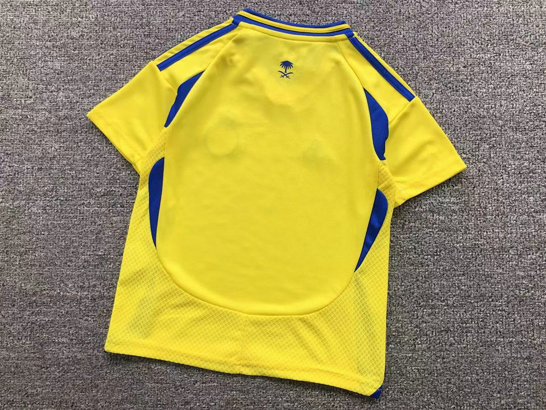 Chanel 68 FOOTBALL T-SHIRT SHORTS - Image 12