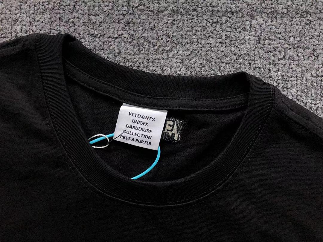 Vetements 88 VETEMENTS T-SHIRT 41081207145 (Im 170Cm 60Kg I Wear Size S In The Phot) - Image 15
