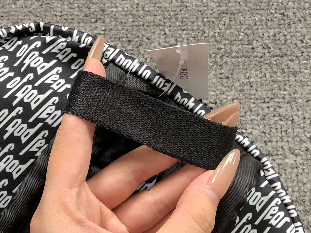 Fear of God 128 FOG BAG 22051401172 (Long 32CM* Wide 16CM* High 40CM) - Image 17