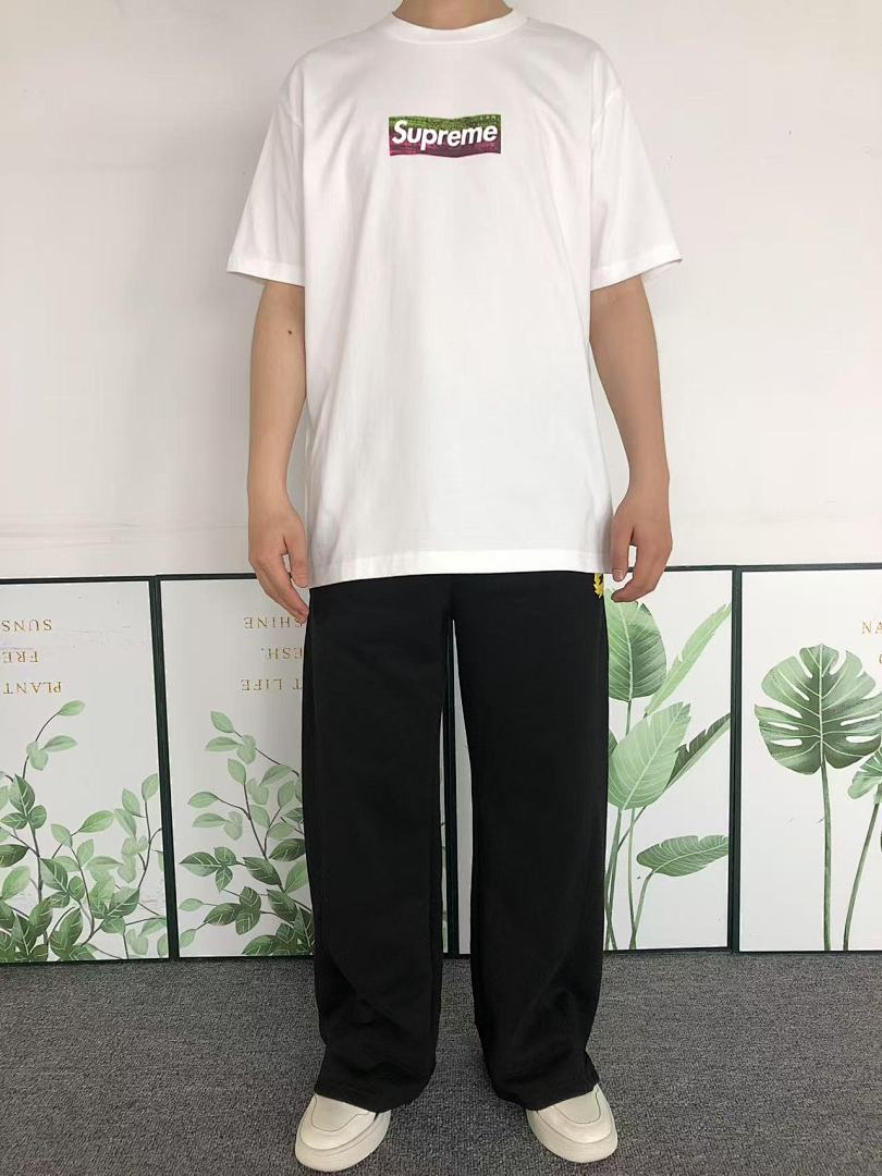 Supreme 98 S⭐⭐R⭐⭐E T-SHIRT 1104172733 (Im 170Cm 60Kg I Wear Size M In The Phot) - Image 3