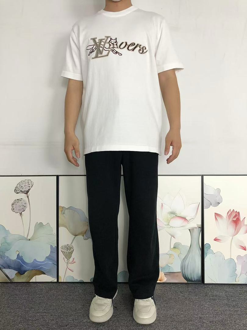 Louis Vuitton 178 L⭐ T-SHIRT 3204232221 (Im 170Cm 60Kg I Wear Size XS In The Phot) - Image 3