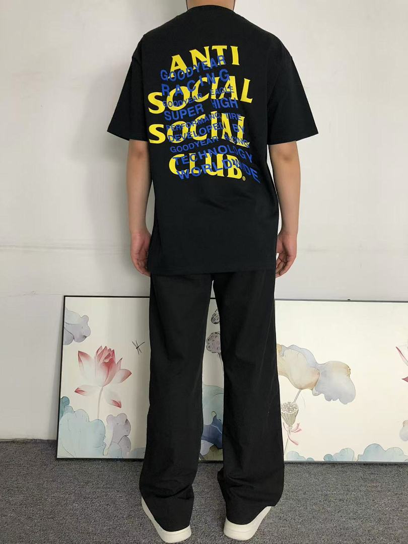 Christian Louboutin 85 ANTI SOCIAL CLUB T-SHIRT 3109021621 (Im 170Cm 60Kg I Wear Size L In The Phot) - Image 4