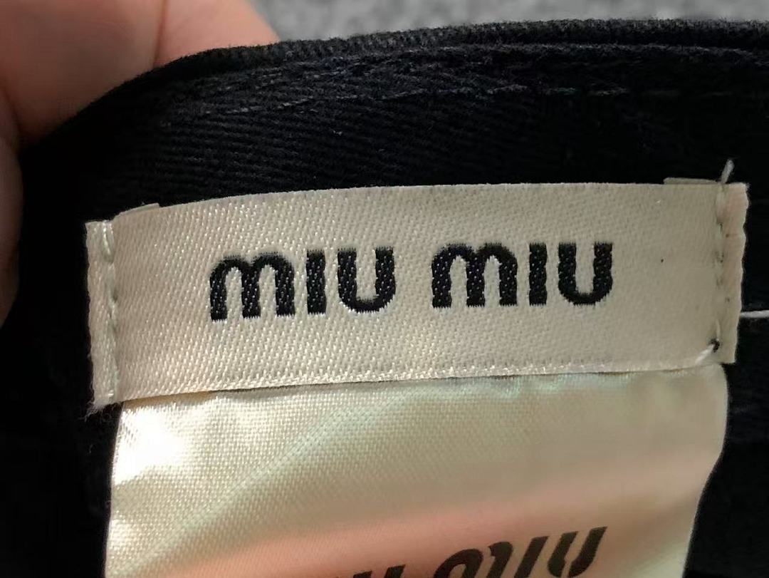 Miu Miu 75 M⭐U - Image 37