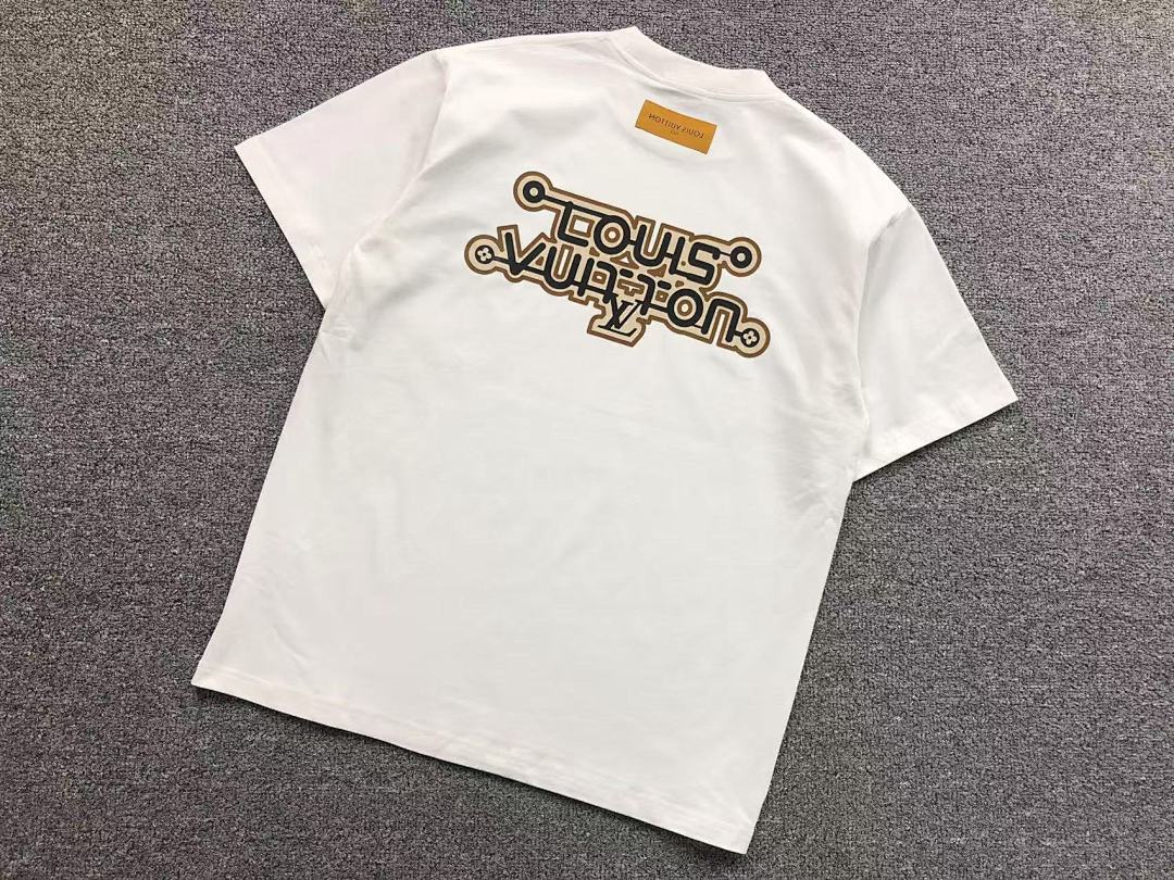 Louis Vuitton 108 L⭐T-SHIRT 41081903133 (Im 170Cm 60Kg I Wear Size XL In The Phot) - Image 8