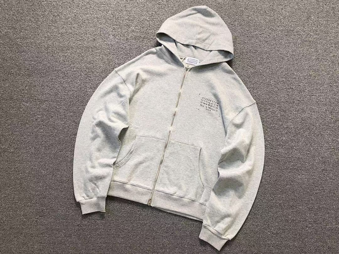 On Running 168 MAISON MARGIELA HOODIE 5122403162 (Im 170Cm 60Kg I Wear Size M In The Phot) - Image 6