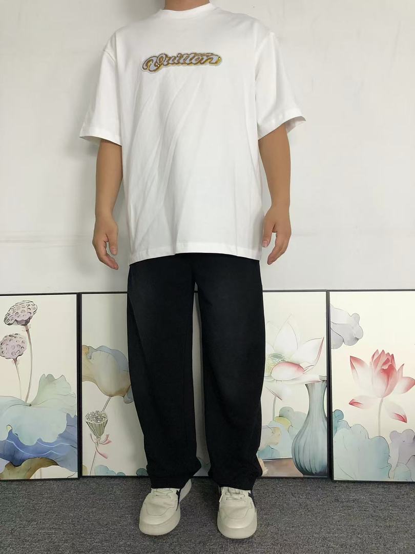 Louis Vuitton 135 L⭐ T-SHIRT 22051503125 (Im 170Cm 60Kg I Wear Size S In The Phot) - Image 3