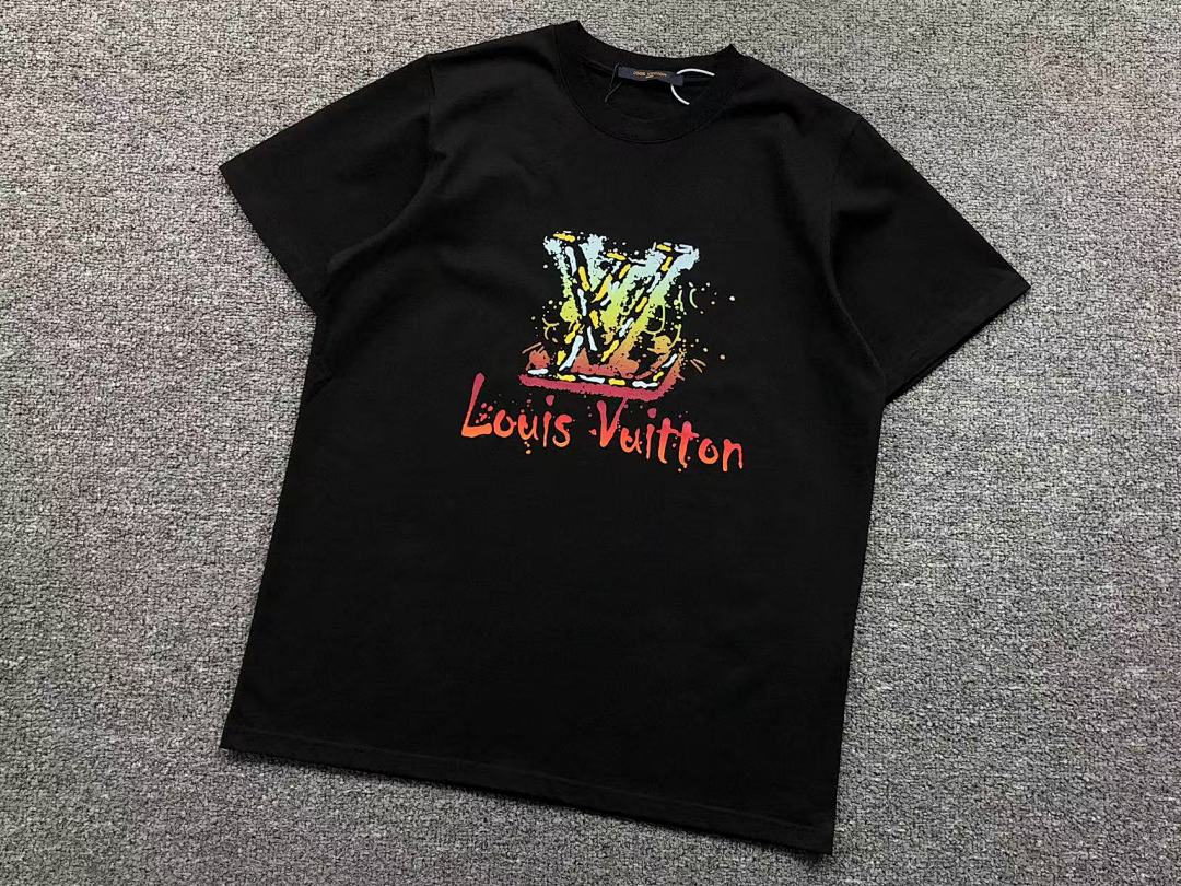 Louis Vuitton 115 L⭐ T-SHIRT 3105121460 (Im 170Cm 60Kg I Wear Size M In The Phot) - Image 11