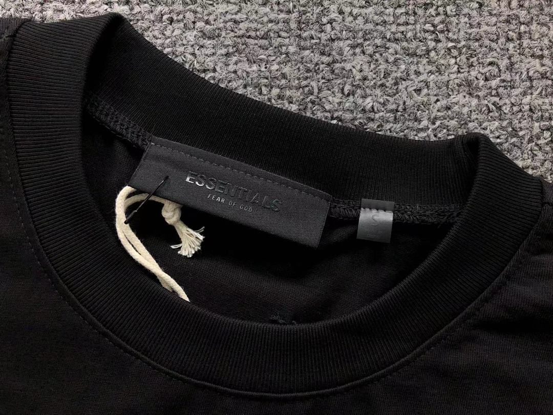 Fear of God 98 FOG T-SHIRT 411102017 (Im 170Cm 55Kg I Wear Size S In The Phot) - Image 26