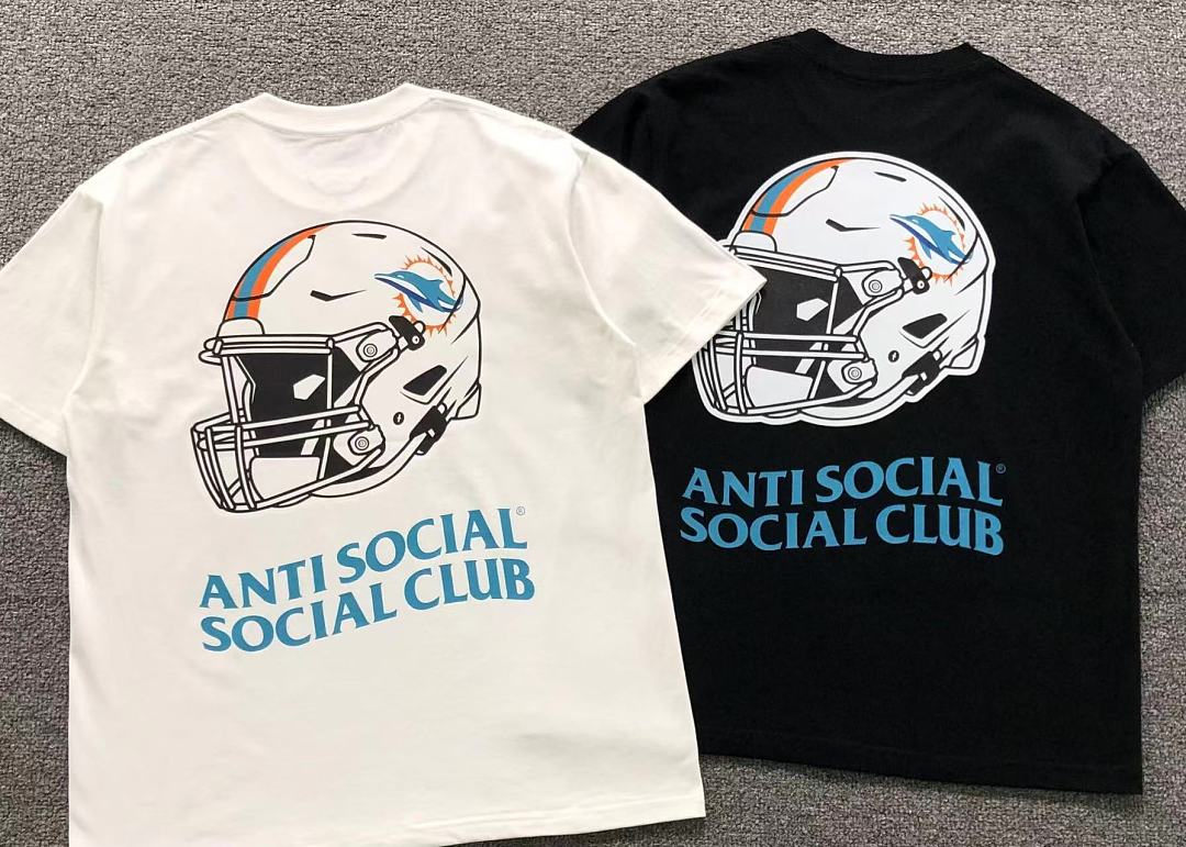 Christian Louboutin 88 ANTI SOCIAL CLUB T-SHIRT 126212002 (Im 170Cm 60Kg I Wear Size M In The Phot) - Image 6