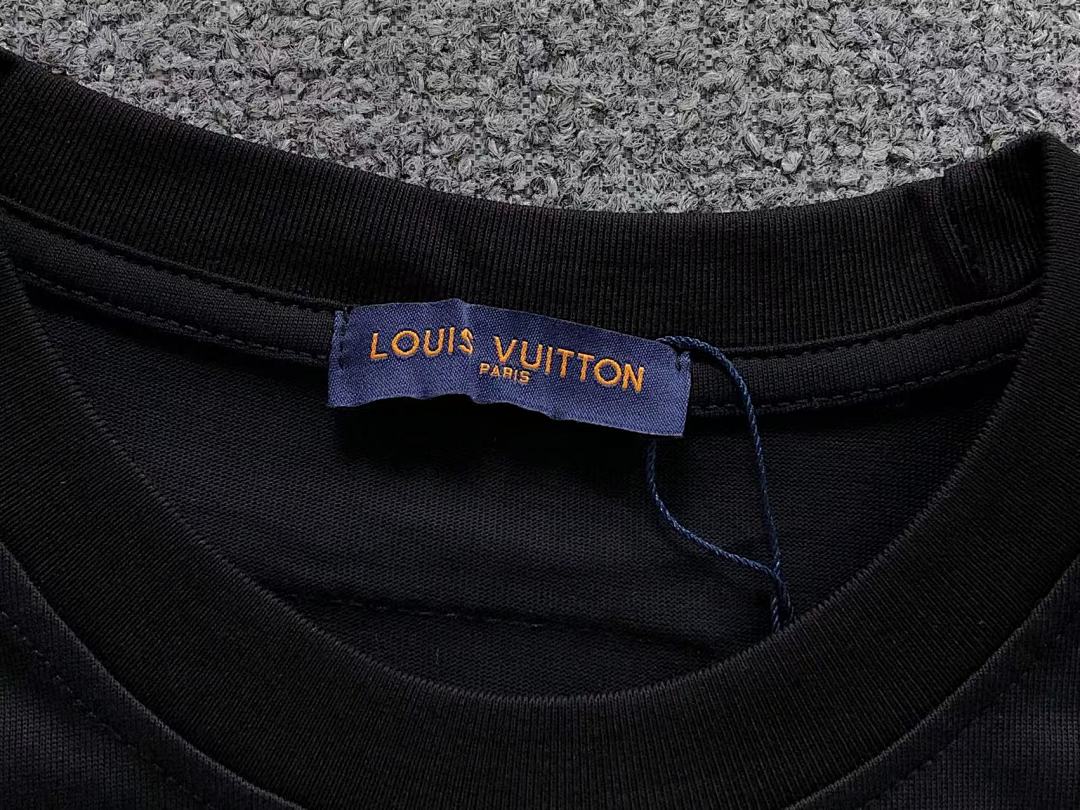 Louis Vuitton 115 L⭐ T-SHIRT 5120814147 (Im 170Cm 60Kg I Wear Size M In The Phot) - Image 28
