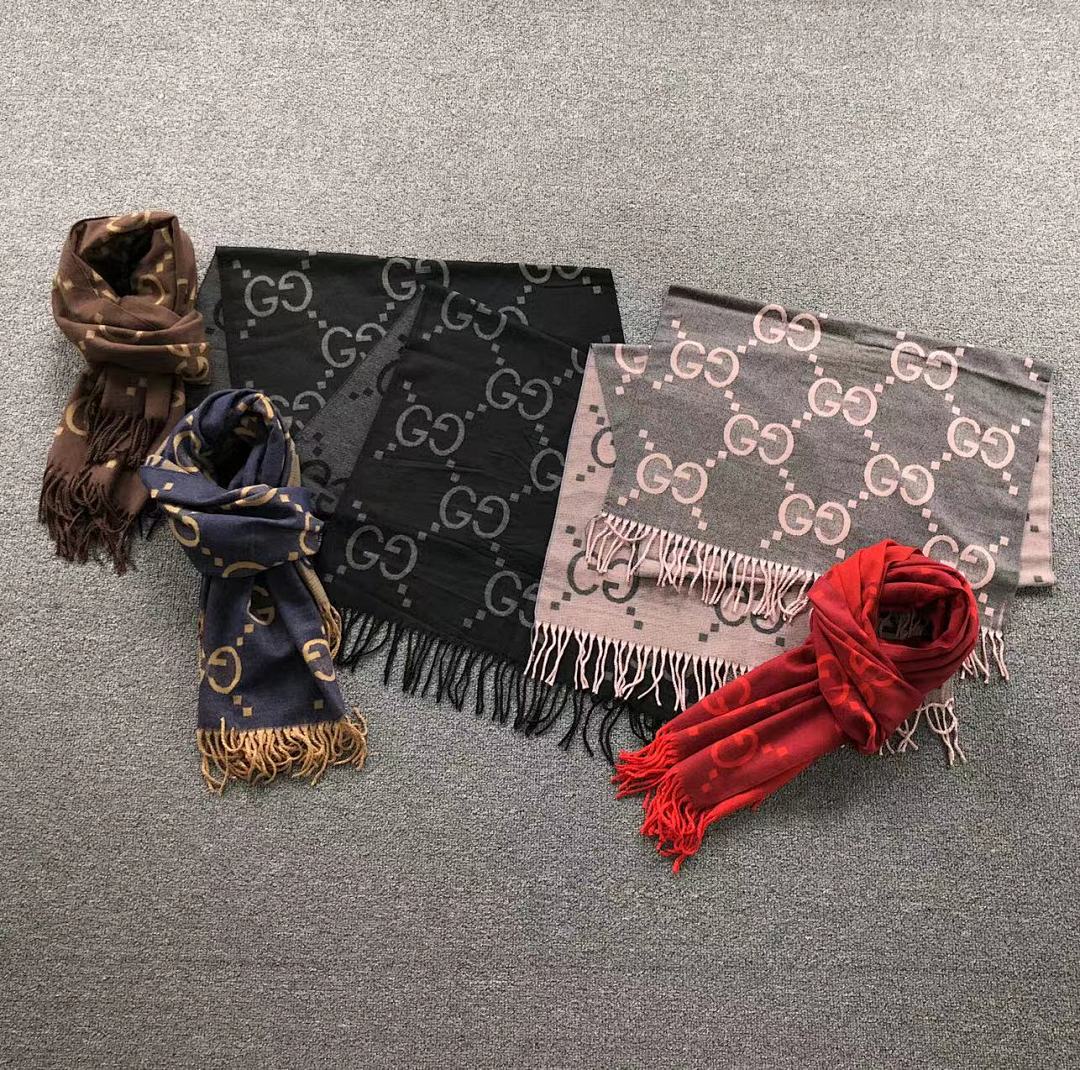 Gucci 85 G⭐C⭐I SCARF (Long 186CM* Wide 63CM*)