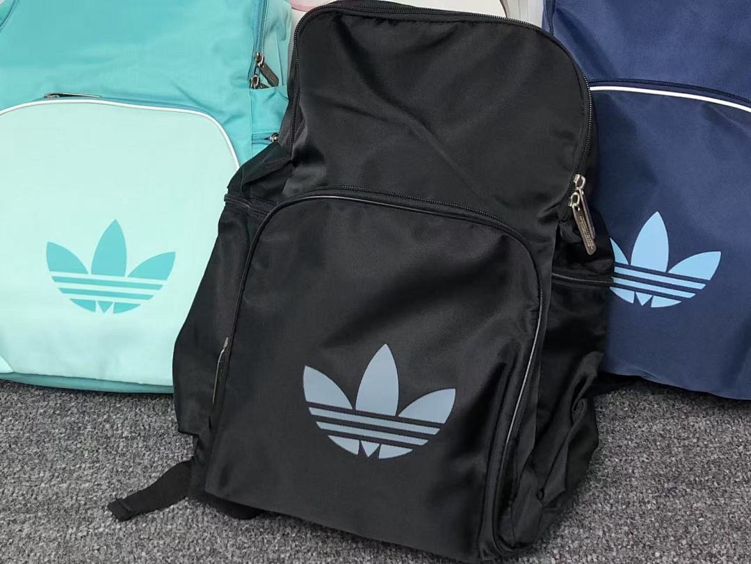 Adidas 88 A⭐I⭐AS BAG 4109110213 (Long 28CM* Wide 41CM* High 13CM) - Image 3