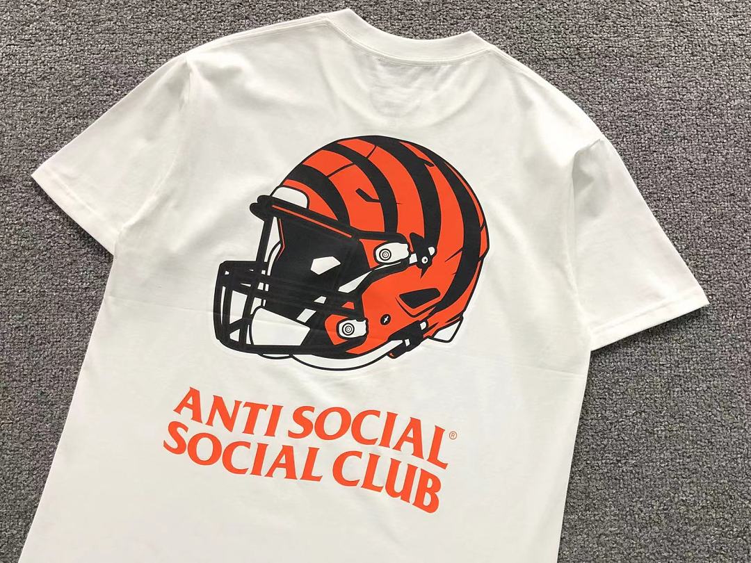 Christian Louboutin 88 ANTI SOCIAL CLUB T-SHIRT 3206210702 (Im 170Cm 60Kg I Wear Size M In The Phot) - Image 9