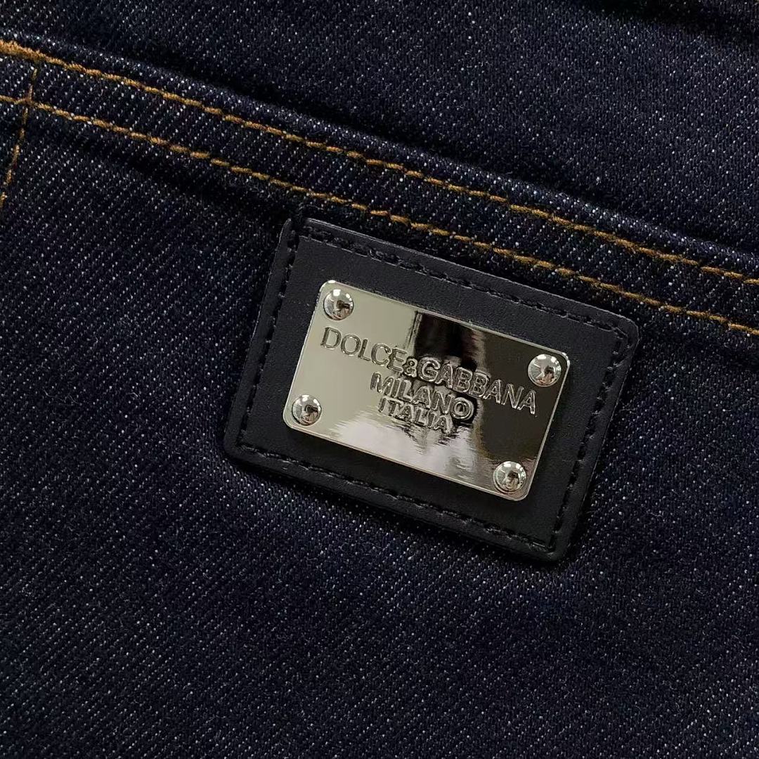 Dolce & Gabbana 195 D⭐LC⭐ GA⭐⭐A⭐A SHORTS 22061004125 (Im 170Cm 60Kg I Wear Size 31 In The Phot) - Image 9