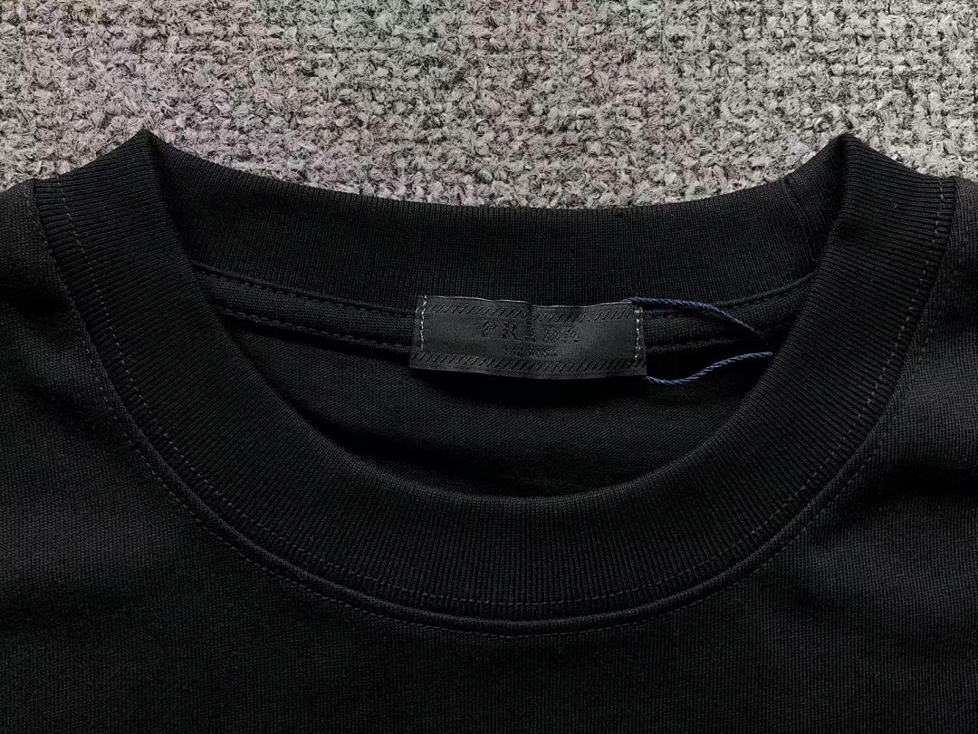 Prada 115 P⭐A⭐A T-SHIRT 124707104 (Im 170Cm 60Kg I Wear Size S In The Phot) - Image 17