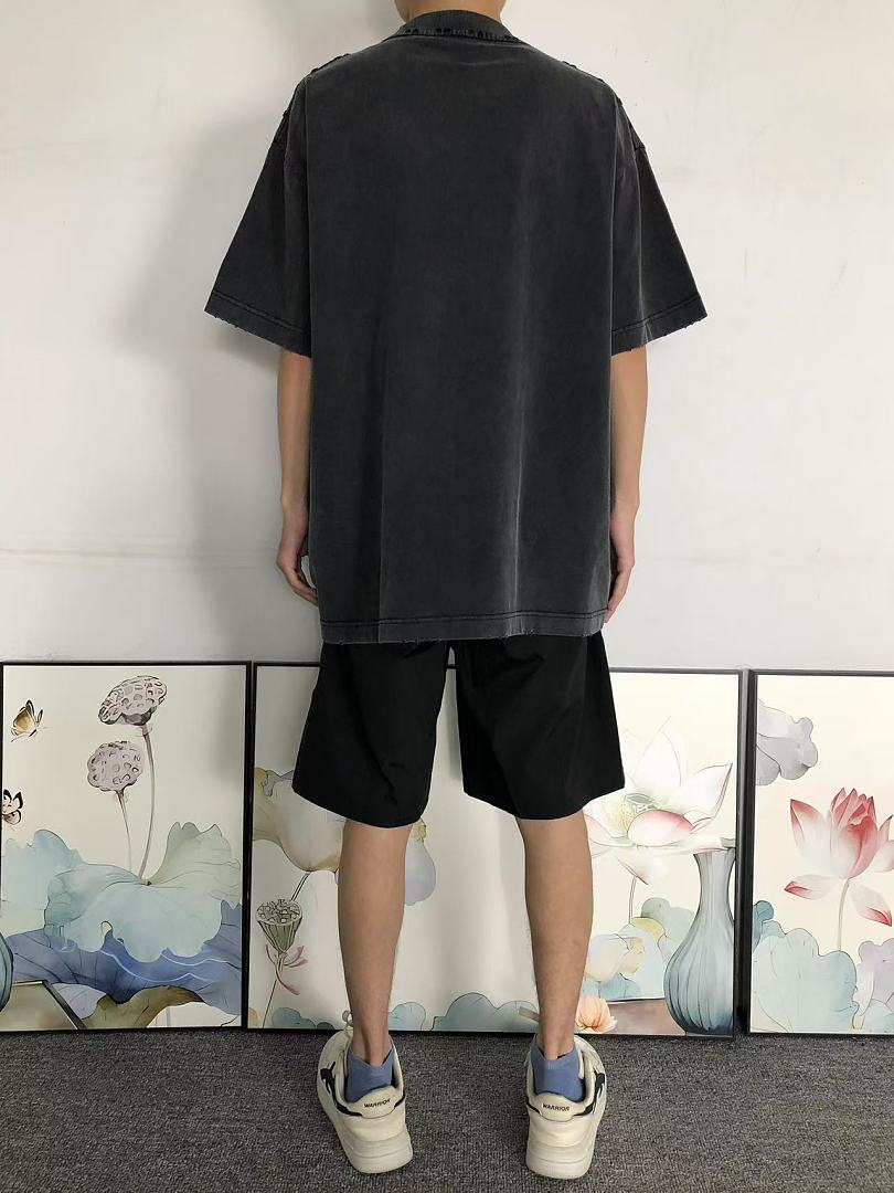 Balenciaga 129 B⭐L⭐⭐⭐IA⭐A T-SHIRT 42061609133 (Im 170Cm 60Kg I Wear Size 2XL In The Phot) - Image 4