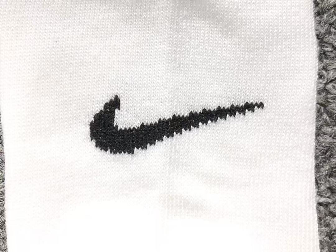 Chanel 39 FOOTBALL SOCKS - Image 5