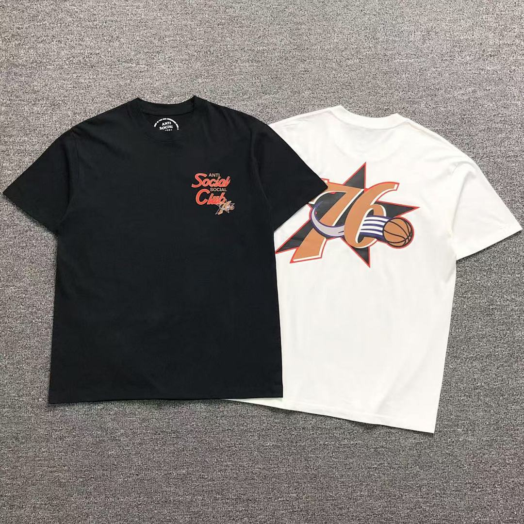 Christian Louboutin 85 ANTI SOCIAL CLUB T-SHIRT