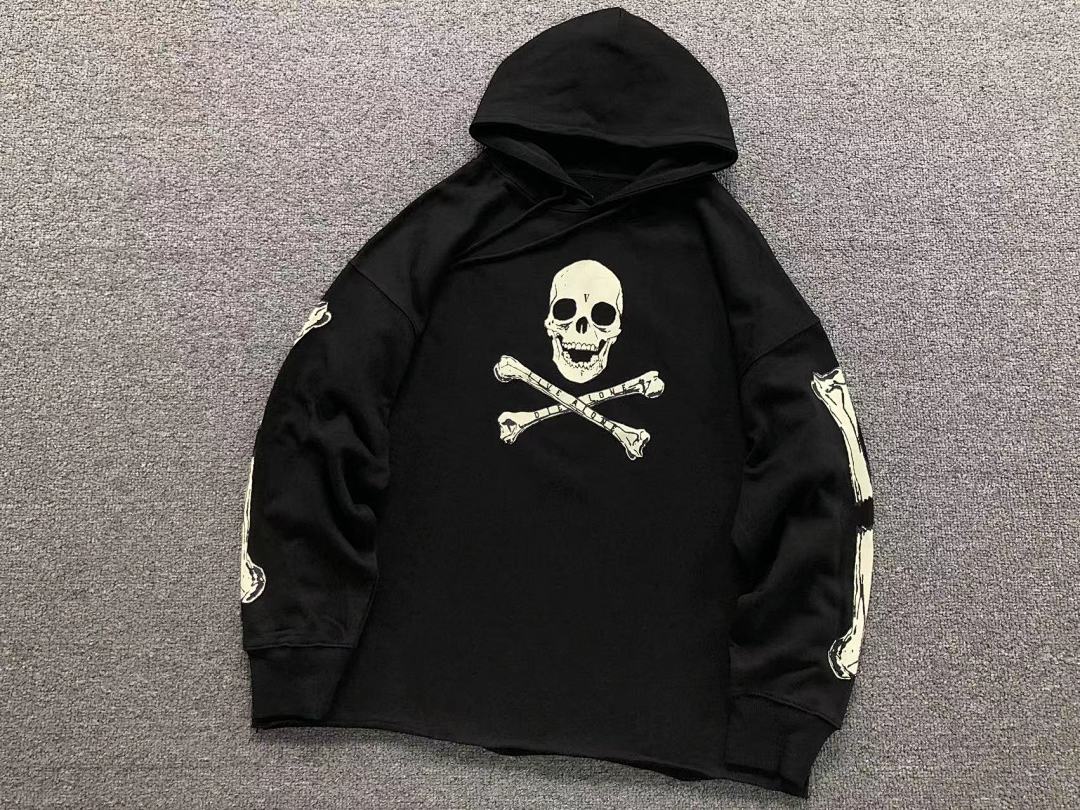 On Running 118 VLONE HOODIE 510113591 (Im 170Cm 60Kg I Wear Size XL In The Phot) - Image 11