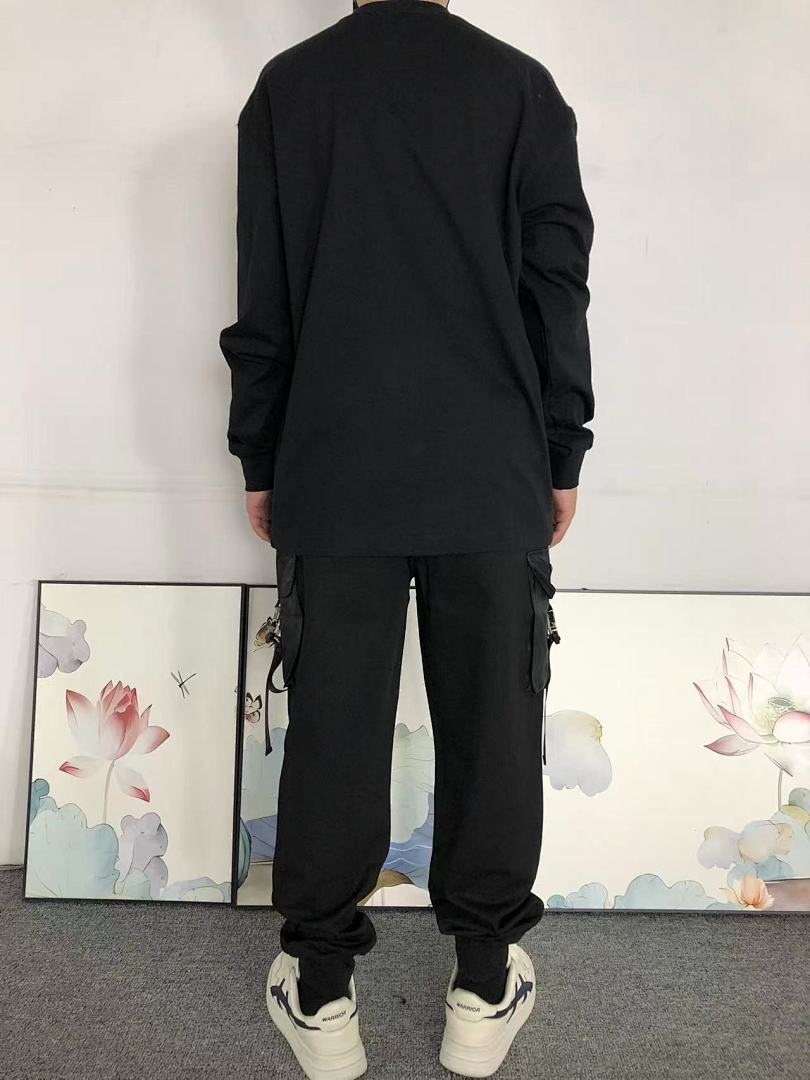 Balenciaga 135 B⭐L⭐⭐⭐IA⭐A LONG SLEEVED 3108260521 (Im 170Cm 60Kg I Wear Size M In The Phot) - Image 4
