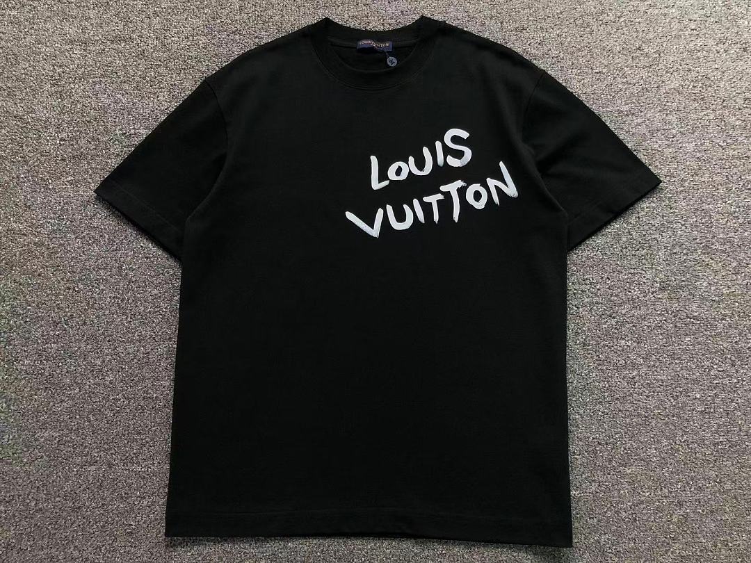 Louis Vuitton 115 L⭐ T-SHIRT 3205141221 (Im 170Cm 60Kg I Wear Size M In The Phot) - Image 10