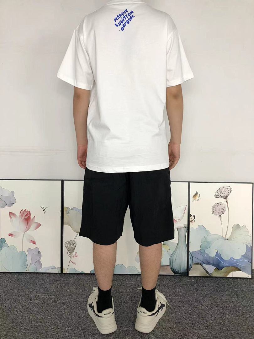 Louis Vuitton 108 L⭐ T-SHIRT 41062602126 (Im 170Cm 60Kg I Wear Size XS In The Phot) - Image 4