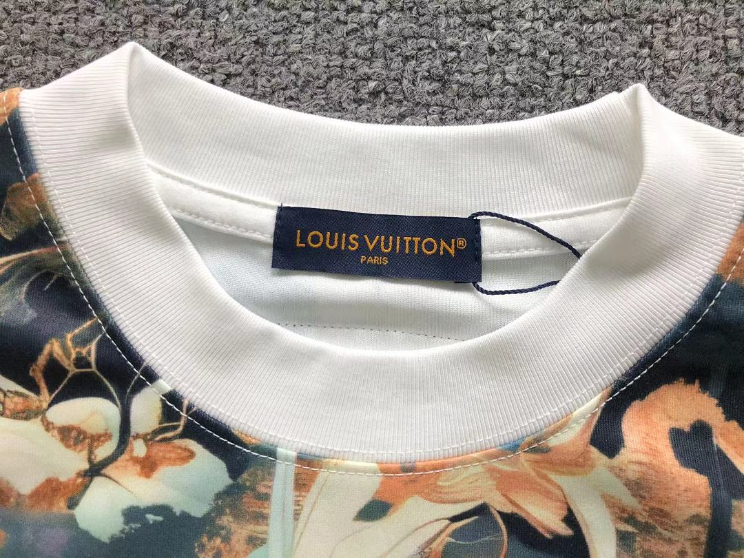 Louis Vuitton SHORTS175 L⭐ T-SHIRT SHORTS 22050513125 (Im 170Cm 60Kg I Wear Size S In The Phot) - Image 17