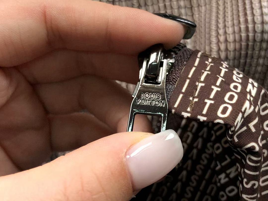 Louis Vuitton 138 L⭐ JACKET 3201271620 (Im 170Cm 60Kg I Wear Size M In The Phot) - Image 15