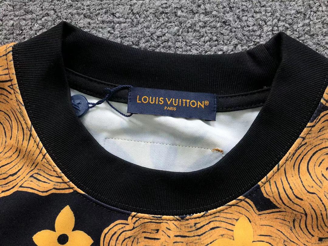 Louis Vuitton SHORTS175 L⭐ T-SHIRT SHORTS 22050510125 (Im 170Cm 60Kg I Wear Size L In The Phot) - Image 16