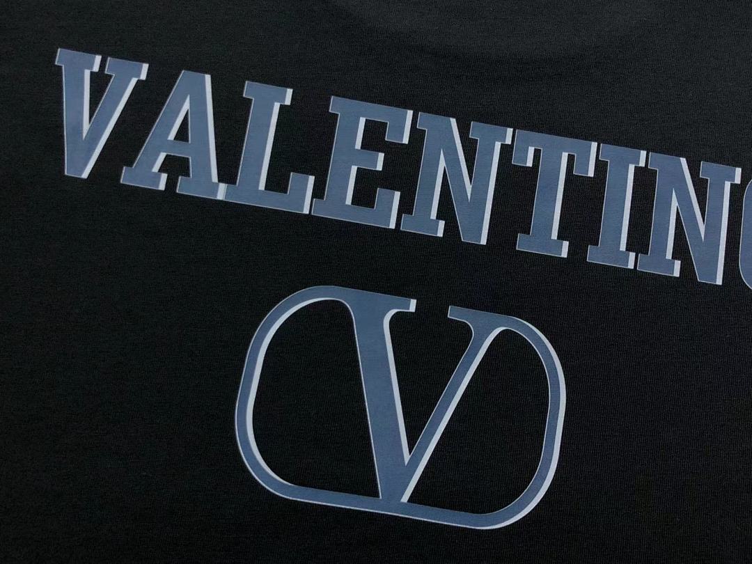 Valentino 115 VALENTINO T-SHIRT 412144621 (Im 170Cm 57Kg I Wear Size L In The Phot) - Image 17