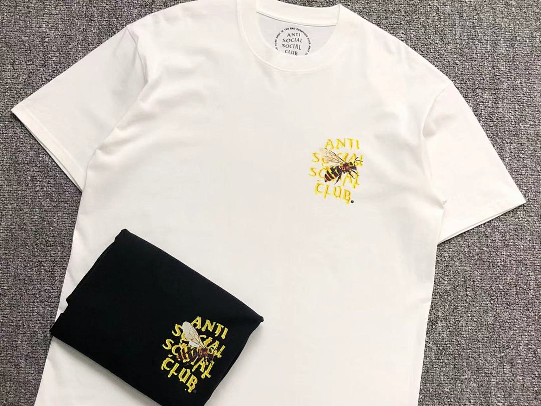 Christian Louboutin 79 ANTI SOCIAL CLUB T-SHIRT - Image 6