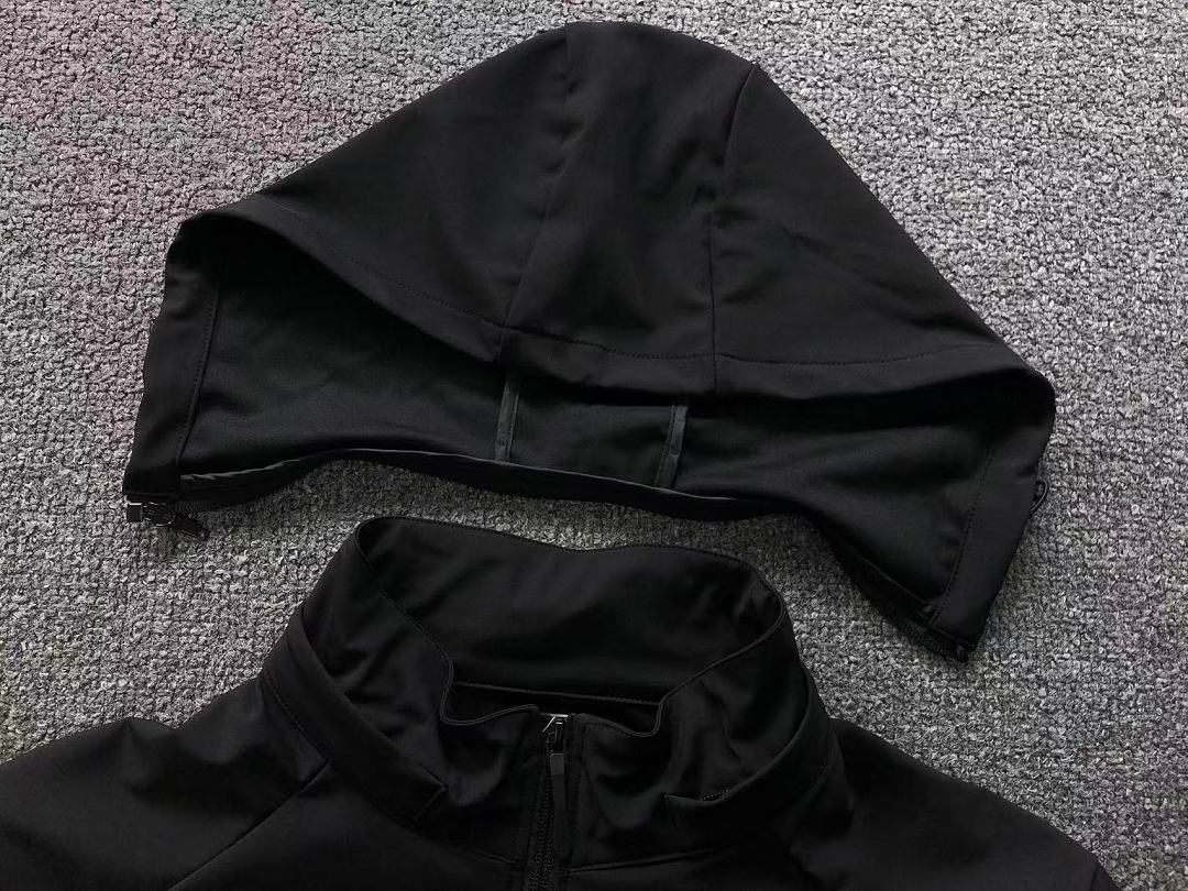 On Running 208 ON JACKET 2207110704 (Im 170Cm 60Kg I Wear Size XL In The Phot) - Image 27