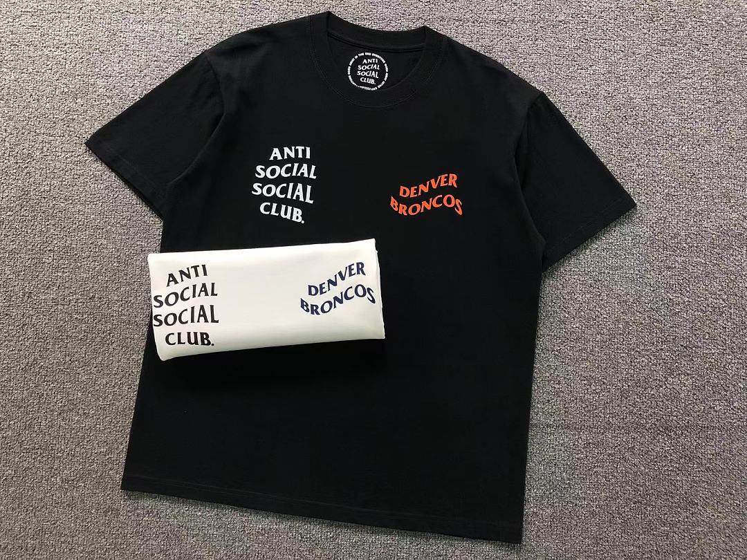 Christian Louboutin 88 ANTI SOCIAL CLUB T-SHIRT 126211702 (Im 170Cm 60Kg I Wear Size L In The Phot) - Image 14