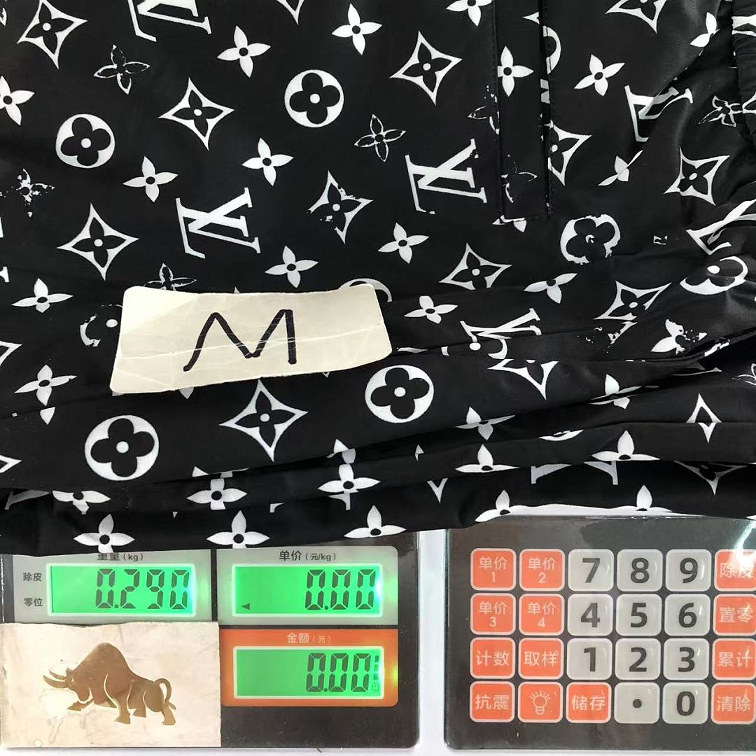 Louis Vuitton 158 L⭐ TROUSERS 52070103147 (Im 170Cm 60Kg I Wear Size M In The Phot) - Image 21