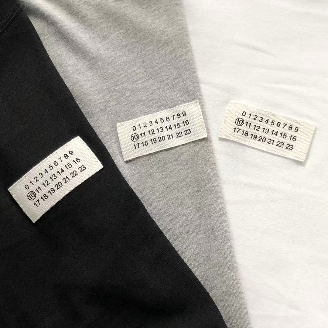 On Running 82 MAISON MARGIELA T-SHIRT 5208270386 (Im 170Cm 60Kg I Wear Size 46 In The Phot) - Image 14