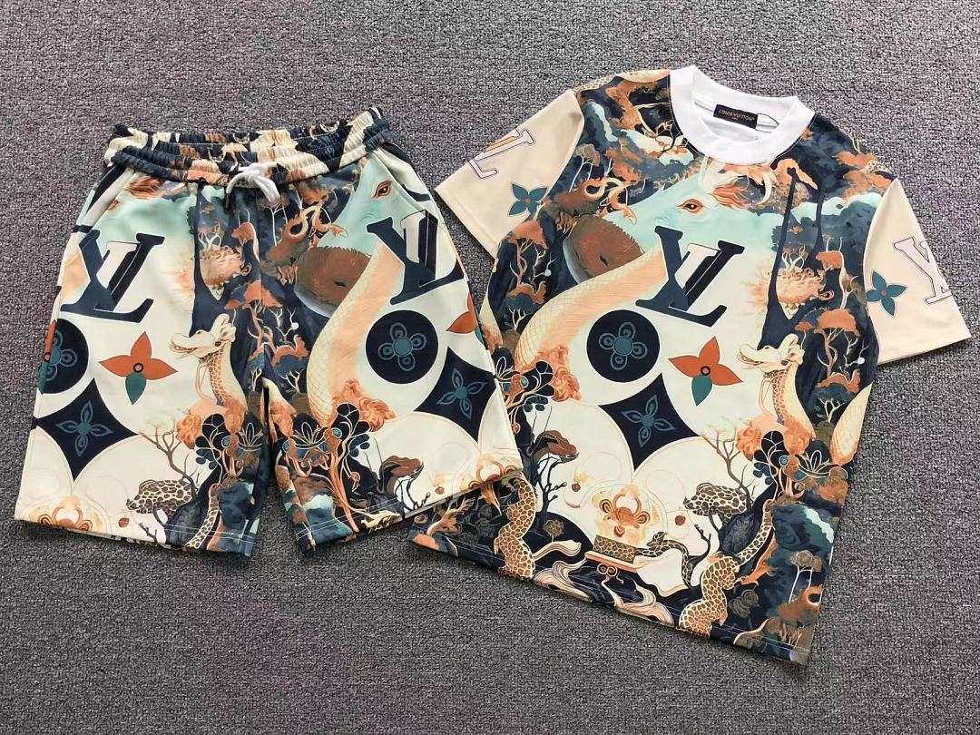 Louis Vuitton SHORTS175 L⭐ T-SHIRT SHORTS 22050513125 (Im 170Cm 60Kg I Wear Size S In The Phot) - Image 6