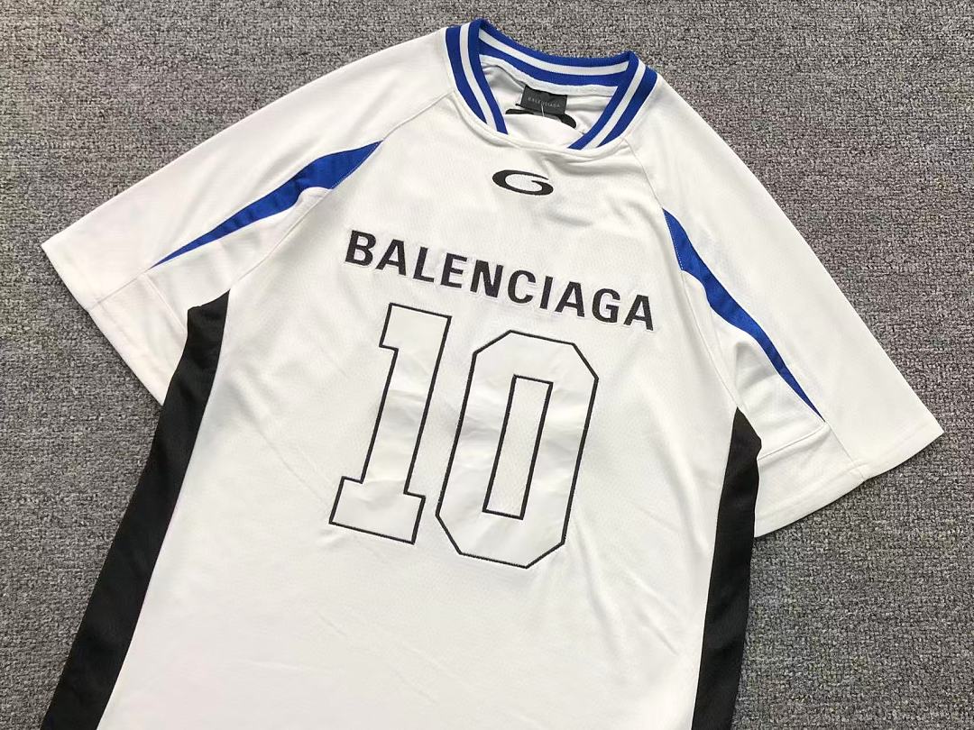 Balenciaga 118 B⭐L⭐⭐⭐IA⭐A T-SHIRT 4207090498 (Im 170Cm 60Kg I Wear Size Min The Phot) - Image 7